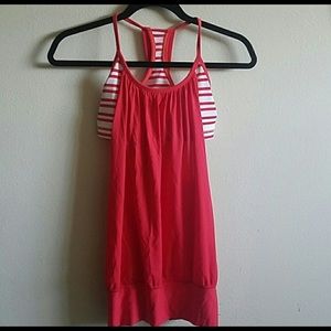 Lululemon tank